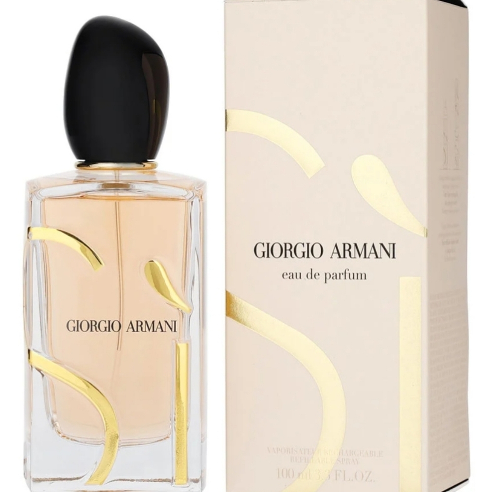 Si by Girgio Armani - Picture 2 of 2